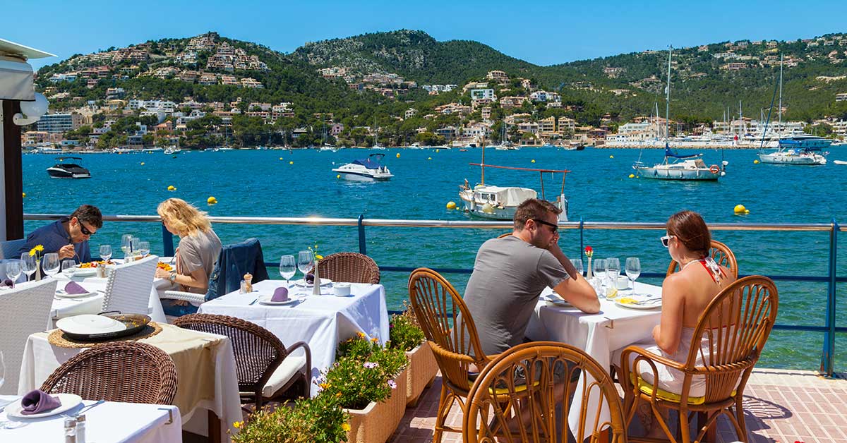 Living In Spain Guide Your Free Download On Moving To Spain 